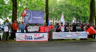 No al bloqueo: Verslag van de actie voor de VS-Ambassade in Brussel