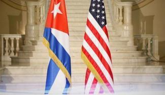 Banderas EEUU&Cuba